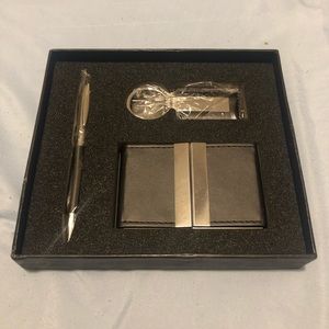 Gift set card case, pen and key ring